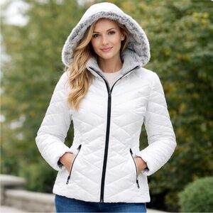 Nautica Women's White Hooded Puffer Jacket